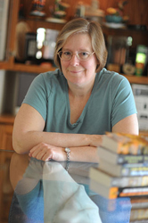 Lois McMaster Bujold. Image by Kyle Cassidy